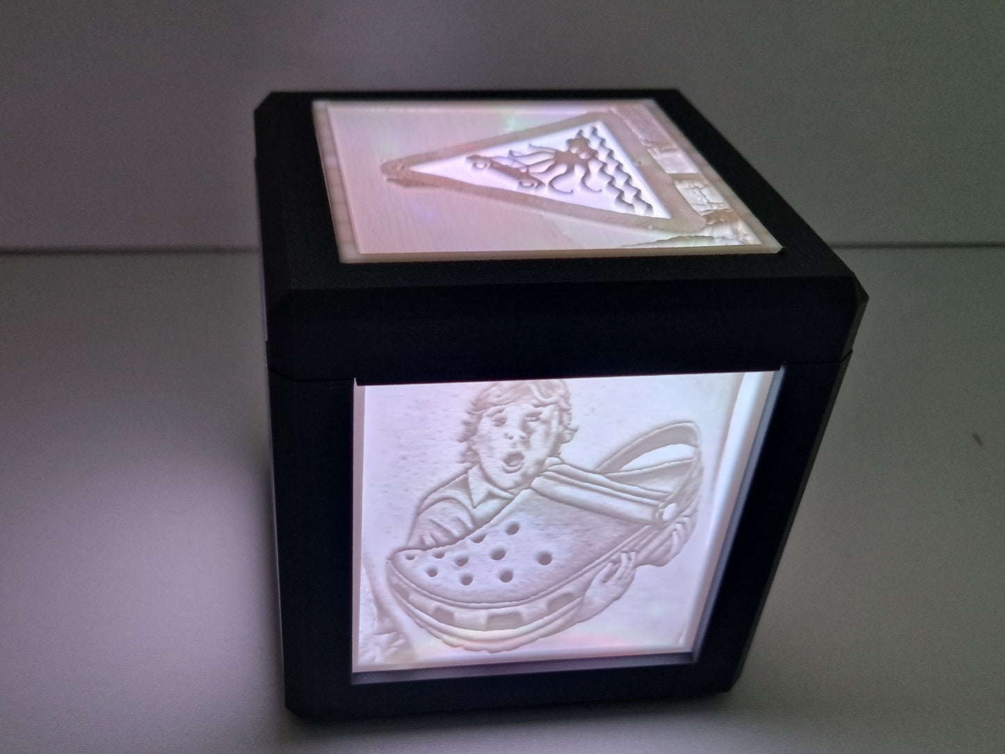 Litho lamp met kleuren LED op batterijen