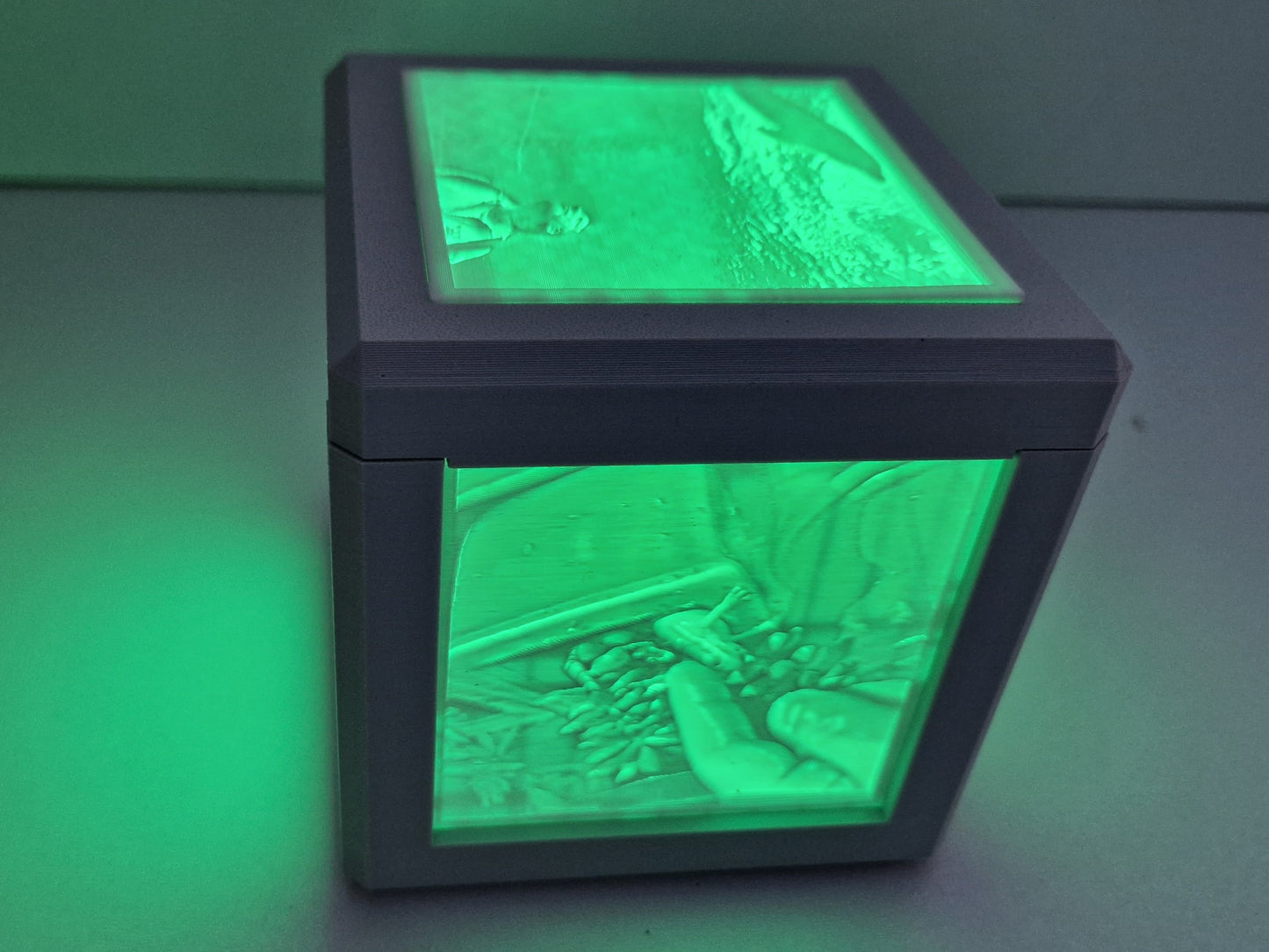 Litho lamp met kleuren LED op batterijen